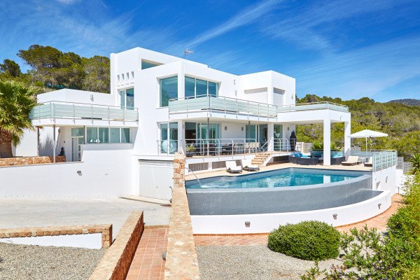 Stylish beach house in Cala Tarida