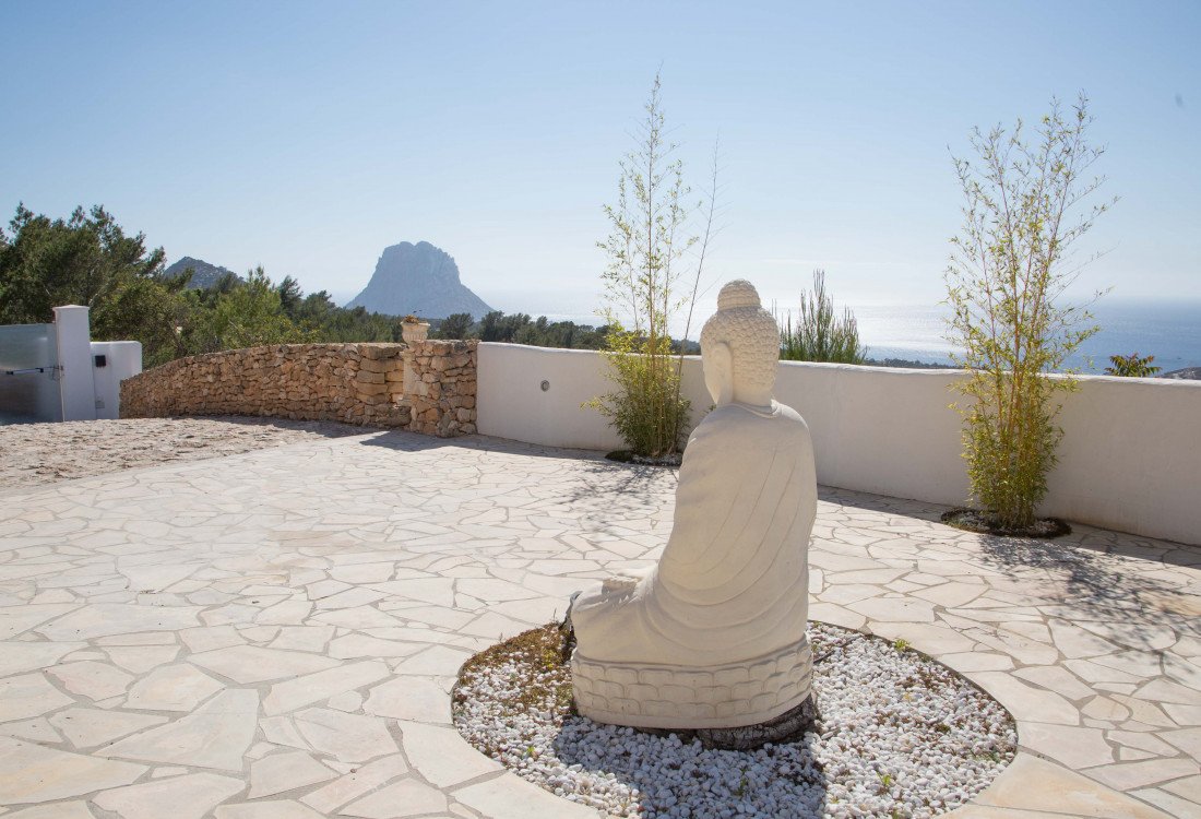 Villa im ibizenkischen Stil mit Ausblick auf den legendären Es Vedra Felsen - 30