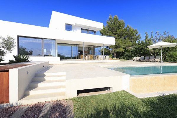 Modern family house in a privileged Ibiza neighbourhood