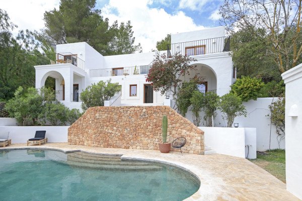 Genuine Ibizan property in Santa Gertrudis