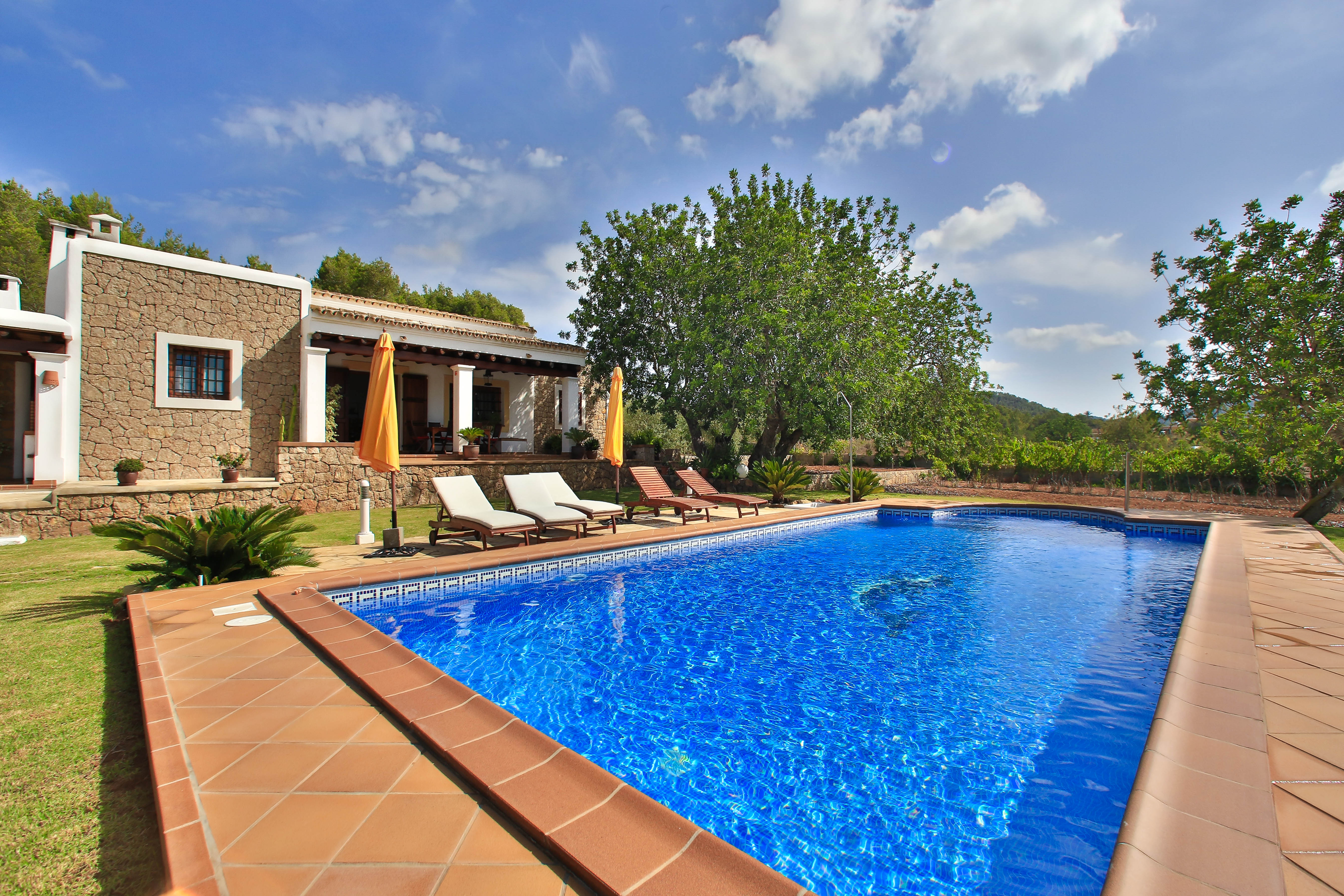 Ibicencan country house in Porroig