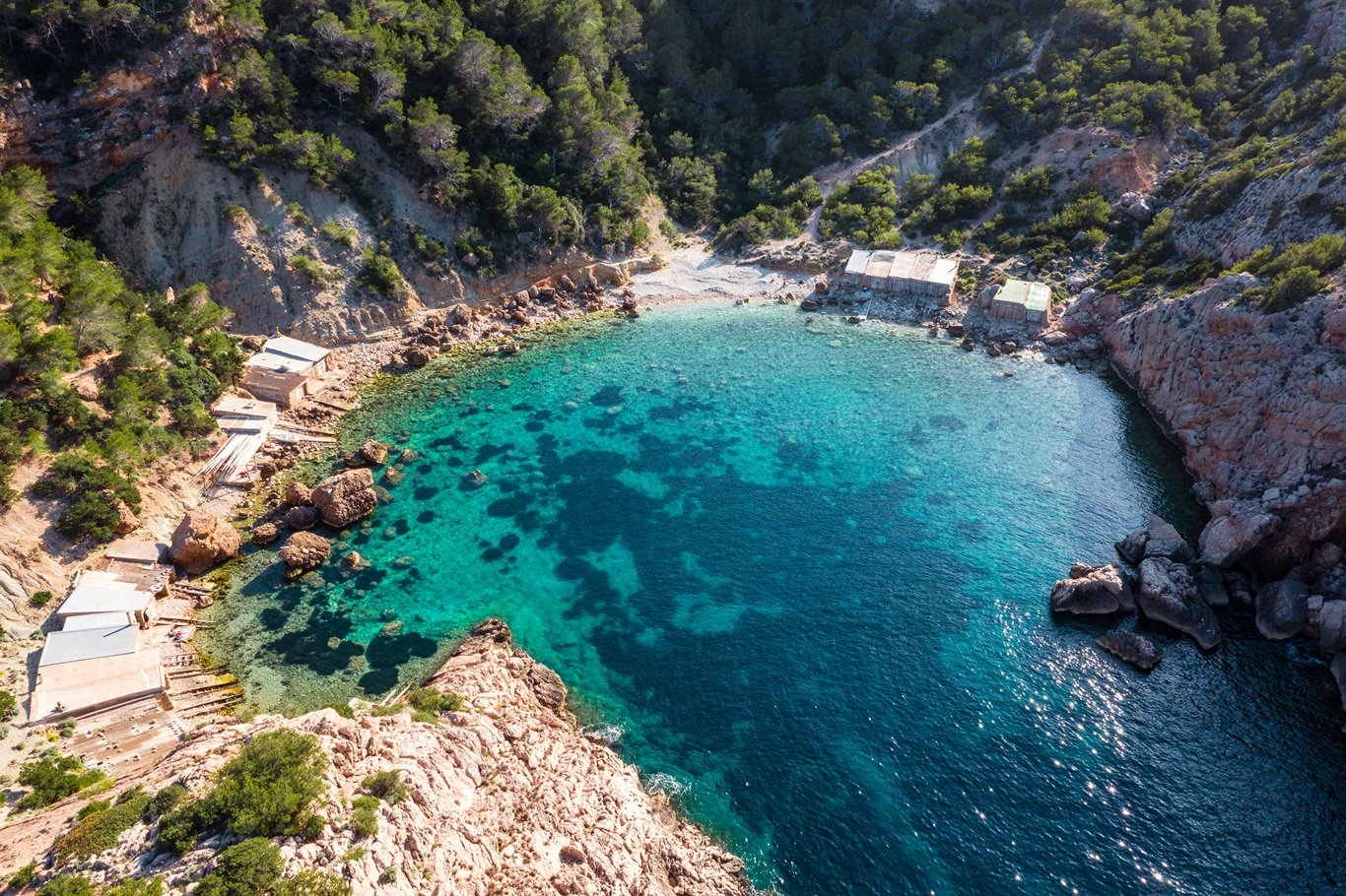 Hidden beaches on Ibiza: the island's unknown oases of peace 