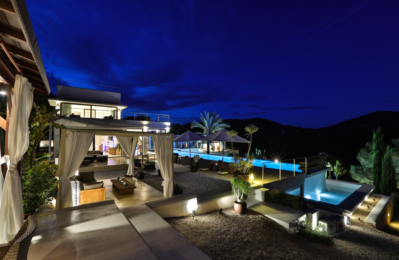 Top luxury and style villa in Cala Jondal - 26