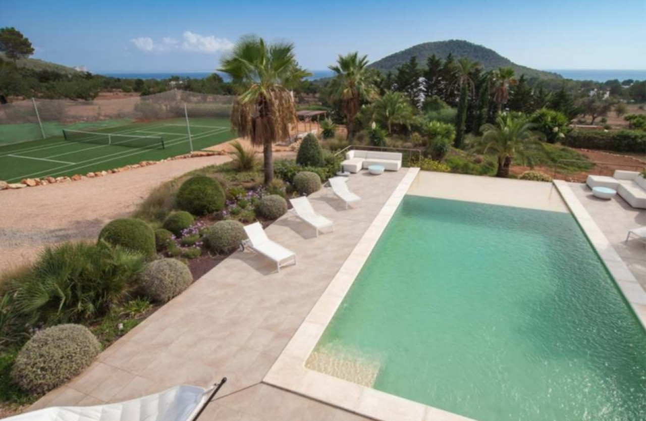 Exceptional villa in prestigious Cala Jondal - 5