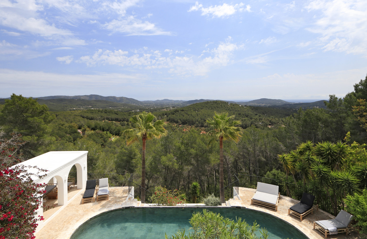 Genuine Ibizan property in Santa Gertrudis - 5