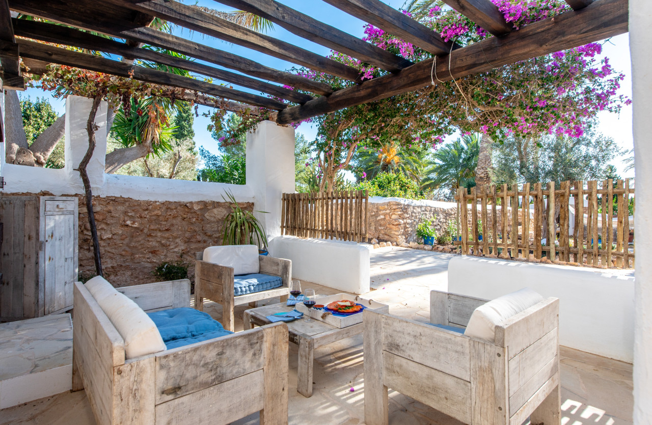 Enchanting finca nestled in the countryside between Santa Gertrudis and Ibiza - 18