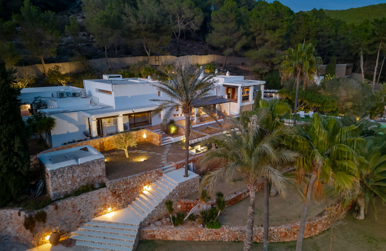 Unique Finca surrounded by nature just minutes from Ibiza Town  - 4