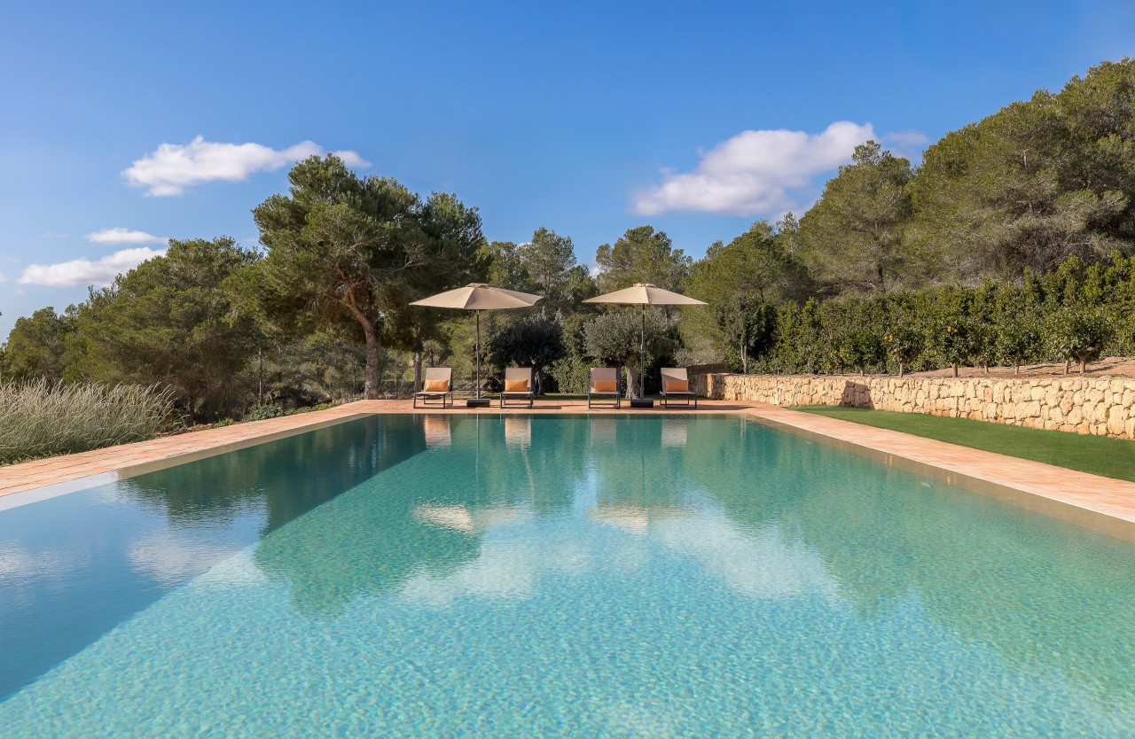 Neu gebaute stilvolle Villa mit Blick auf das Meer und Dalt Vila - 4