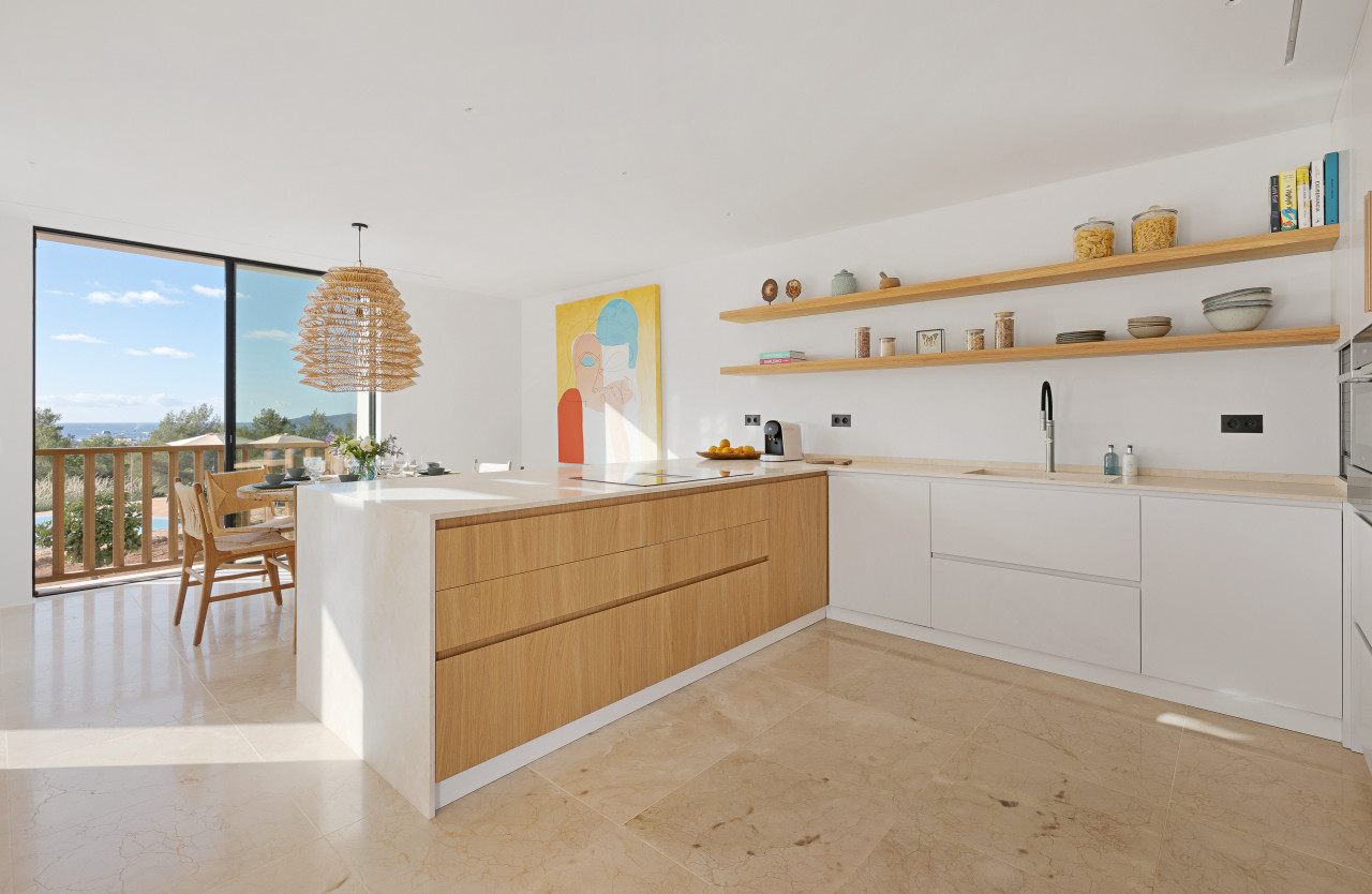 Neu gebaute stilvolle Villa mit Blick auf das Meer und Dalt Vila - 9