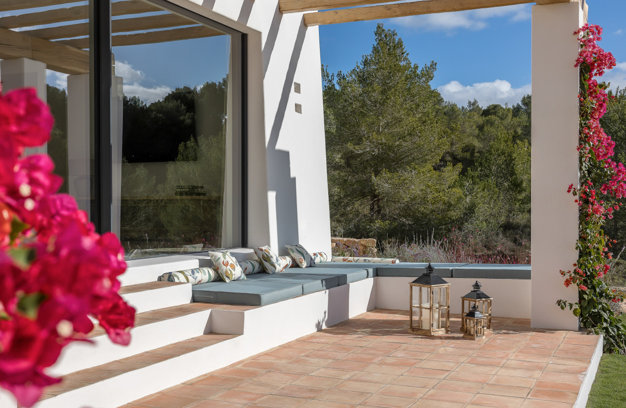 Neu gebaute stilvolle Villa mit Blick auf das Meer und Dalt Vila - 20