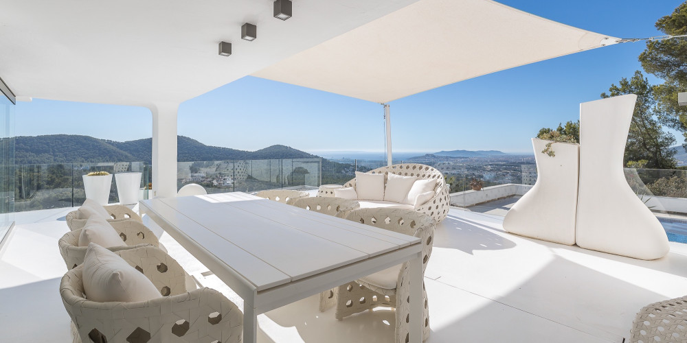 Luxuriöses Penthouse mit atemberaubendem Blick auf Ibiza und das Meer - 2