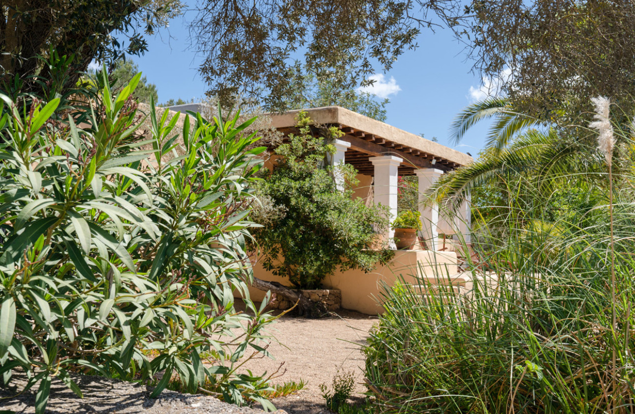 Ibizencan finca with views and dreamy garden - 15