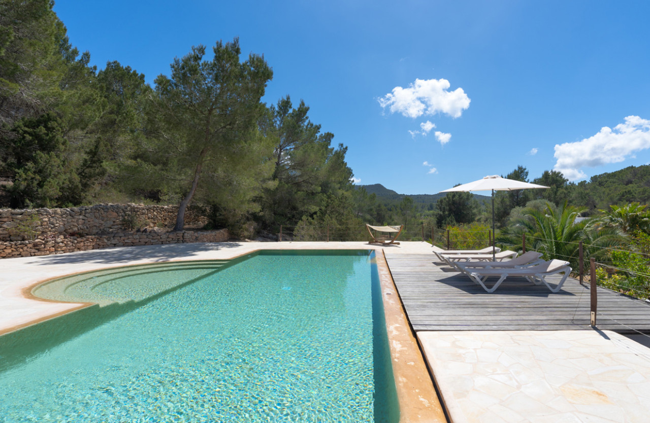 Ibizencan finca with views and dreamy garden - 5