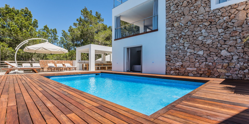 Modern villa with rental licence and breathtaking sea and sunset views - 4