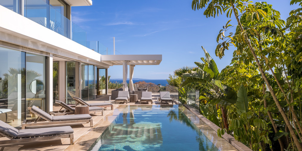 Moderne Villa mit 180º Panoramablick auf das Meer in Cap Martinet - 1