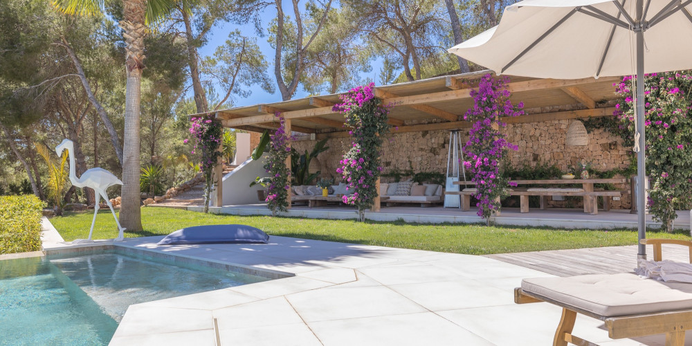 Moderne Villa mit schönem Garten und beeindruckendem Meerblick - 3