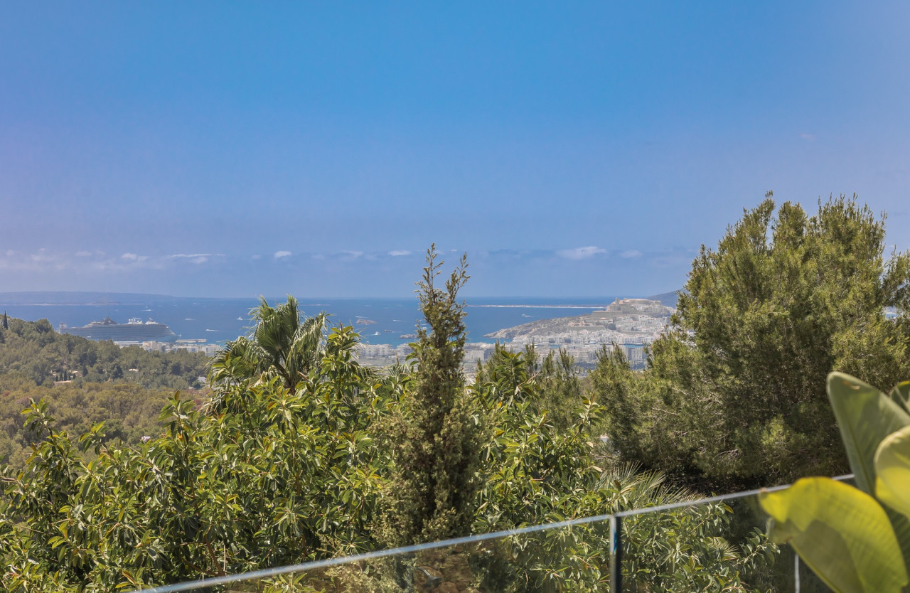 Villa mit Vermietungslizenz und Meerblick - 16