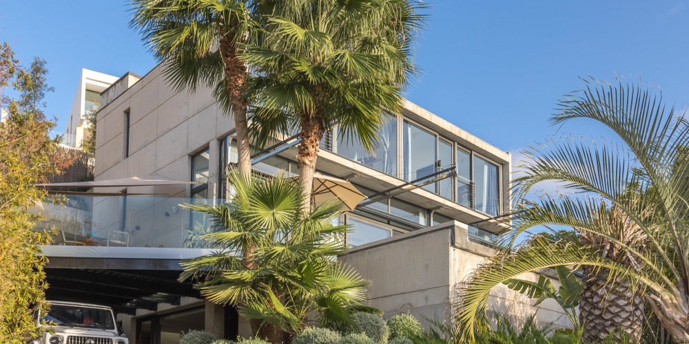 Villa im Industriestil in Cap Martinet mit Meerblick - 2