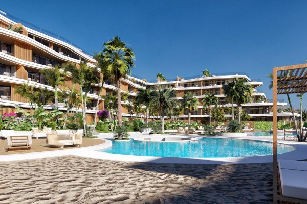 Newly built apartments in a luxury building - 1