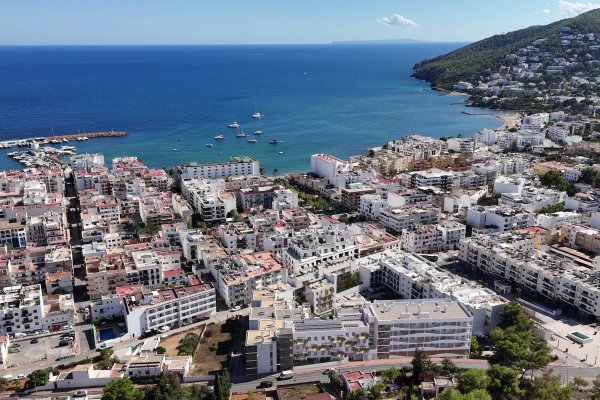 Vivir el Mediterráneo con Estilo y Confort - 1