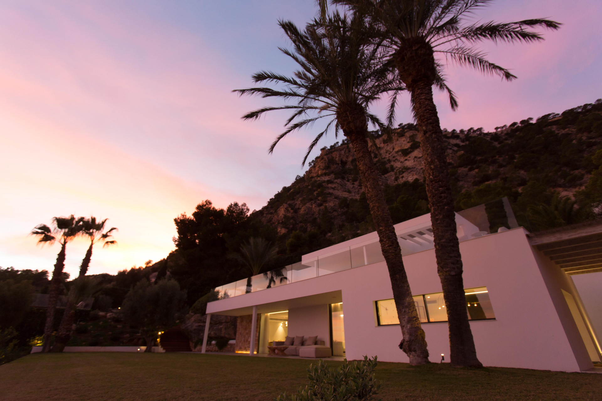 Moderner Luxus in Ibizas exklusivster Nachbarschaft: Ein Refugium in Es Cubells - 25