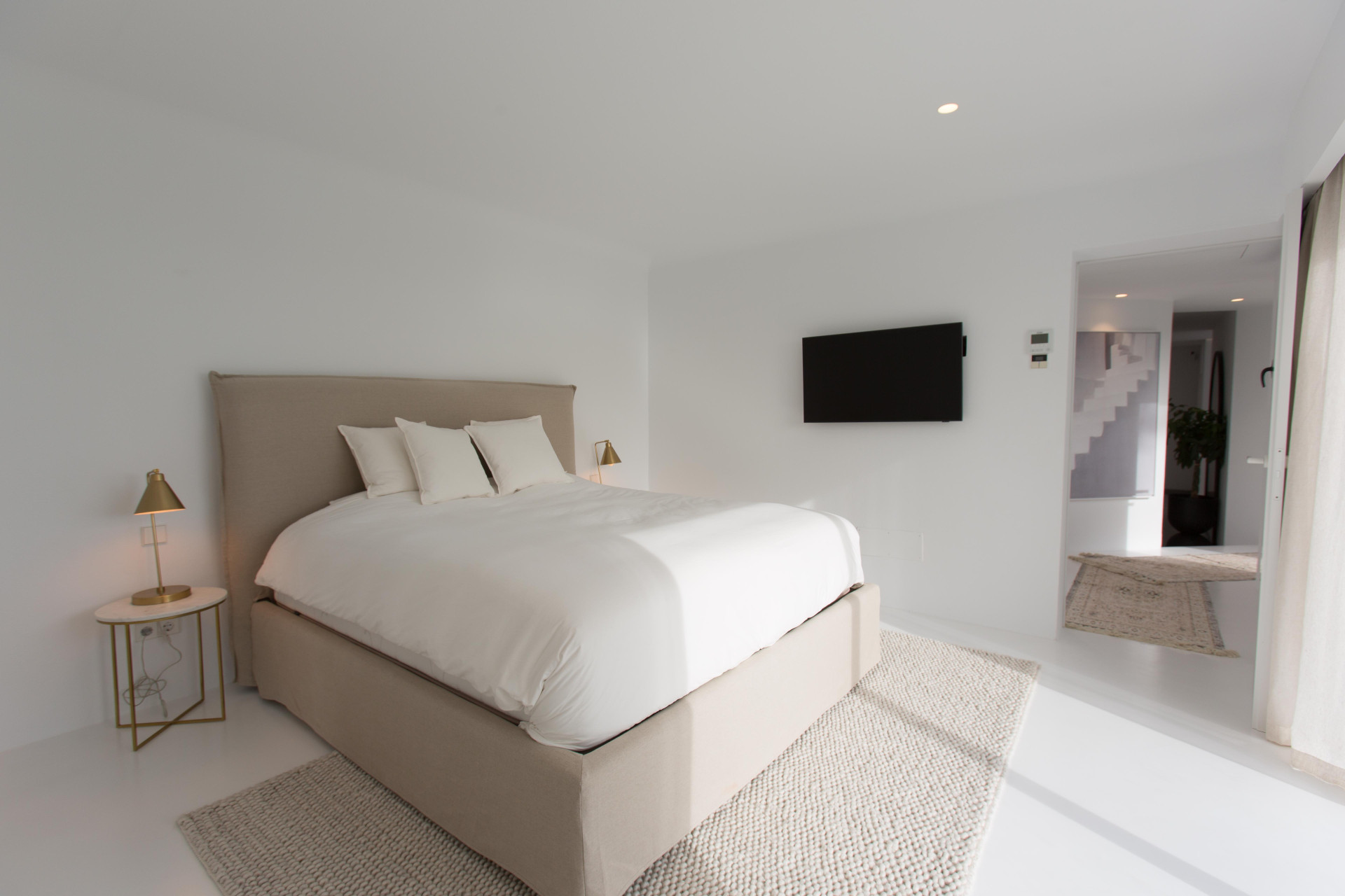 Moderner Luxus in Ibizas exklusivster Nachbarschaft: Ein Refugium in Es Cubells - 19