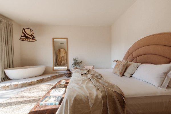 Exclusive villa in the heart of the island, near San Lorenzo - 4