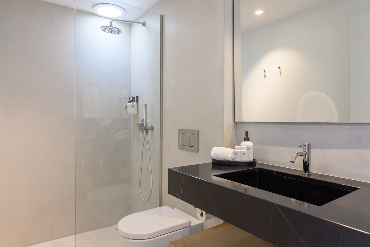 Moderne Luxusvilla mit atemberaubender Aussicht  - 43