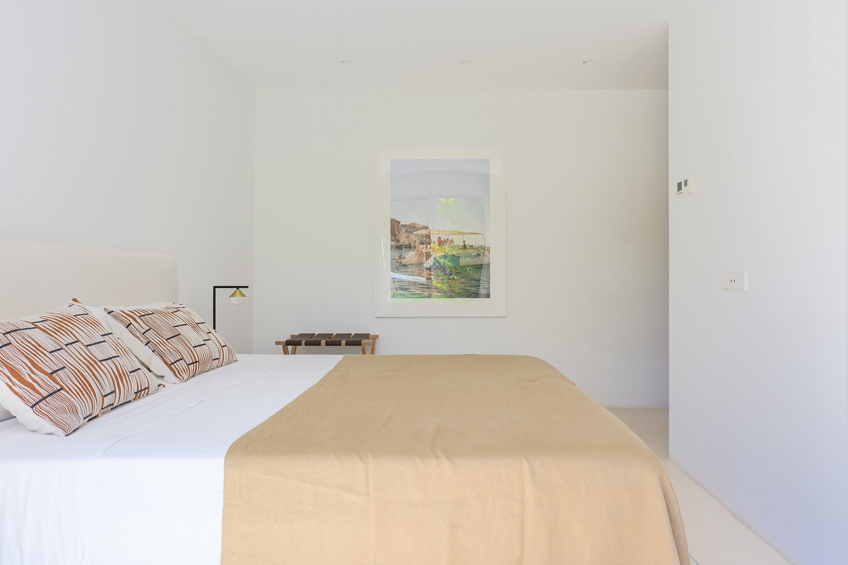 Moderne Luxusvilla mit atemberaubender Aussicht  - 45