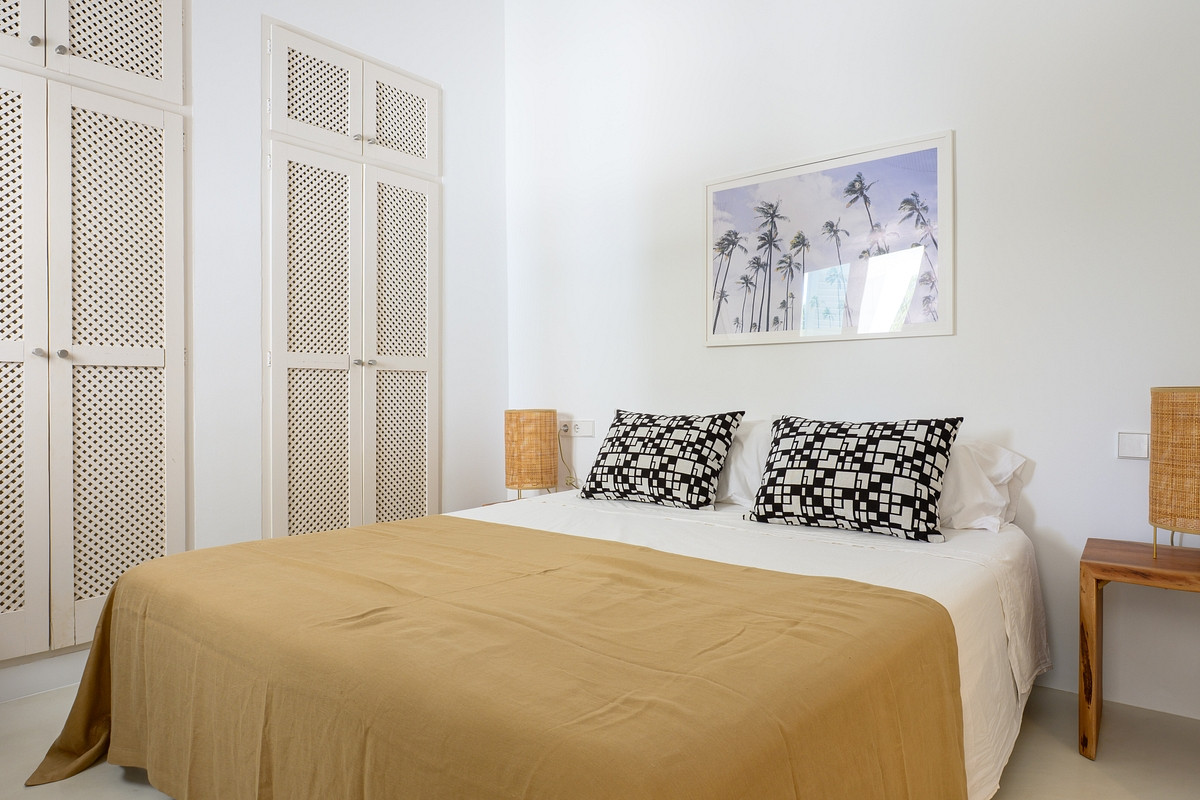 Moderne Luxusvilla mit atemberaubender Aussicht  - 74