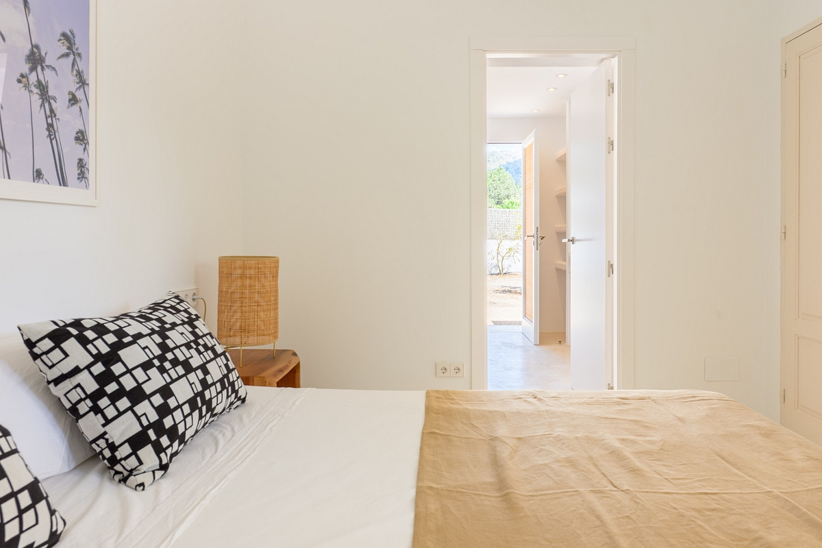 Moderne Luxusvilla mit atemberaubender Aussicht  - 76