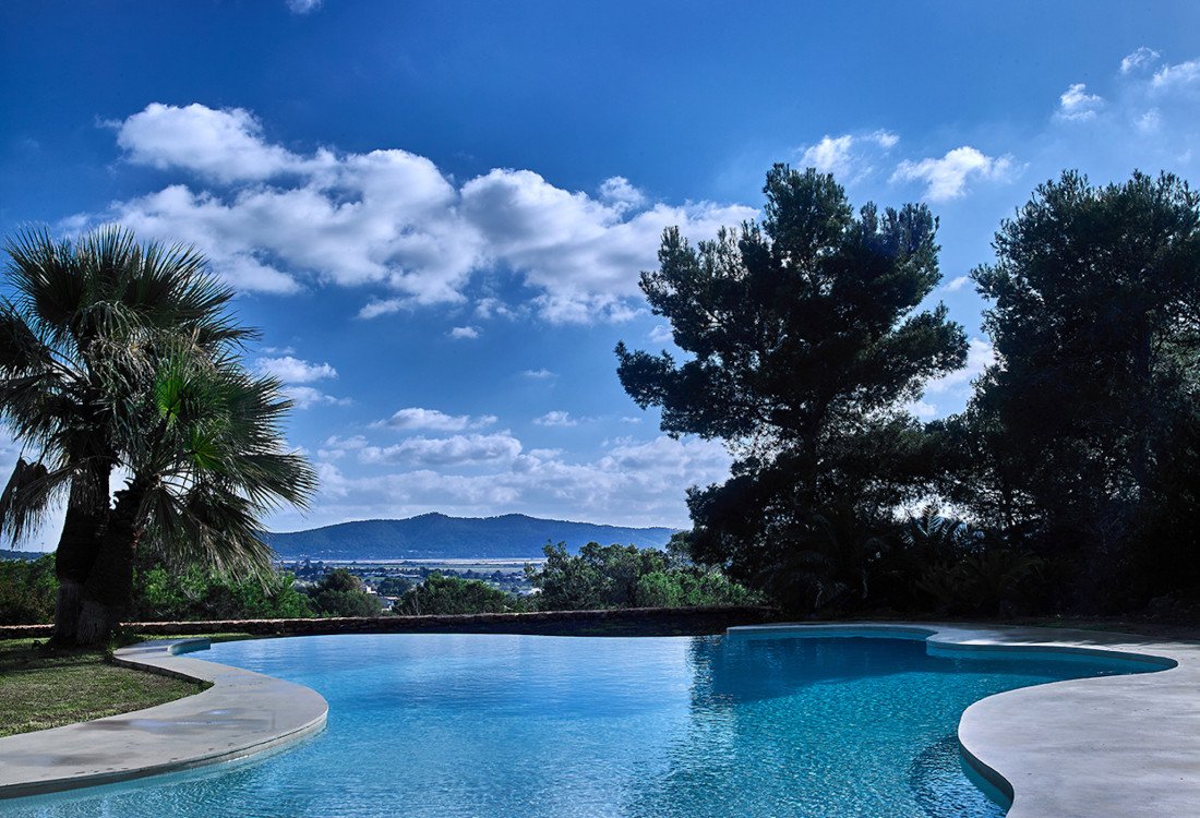 Moderna Villa de Lujo con impresionantes vistas  - 1