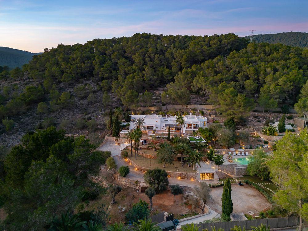 Einzigartige Finca inmitten der Natur, nur wenige Minuten von Ibiza-Stadt entfernt  - 58