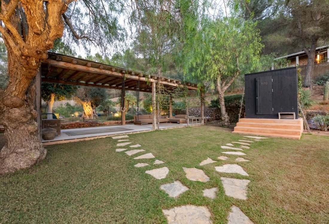Einzigartige Finca inmitten der Natur, nur wenige Minuten von Ibiza-Stadt entfernt  - 65