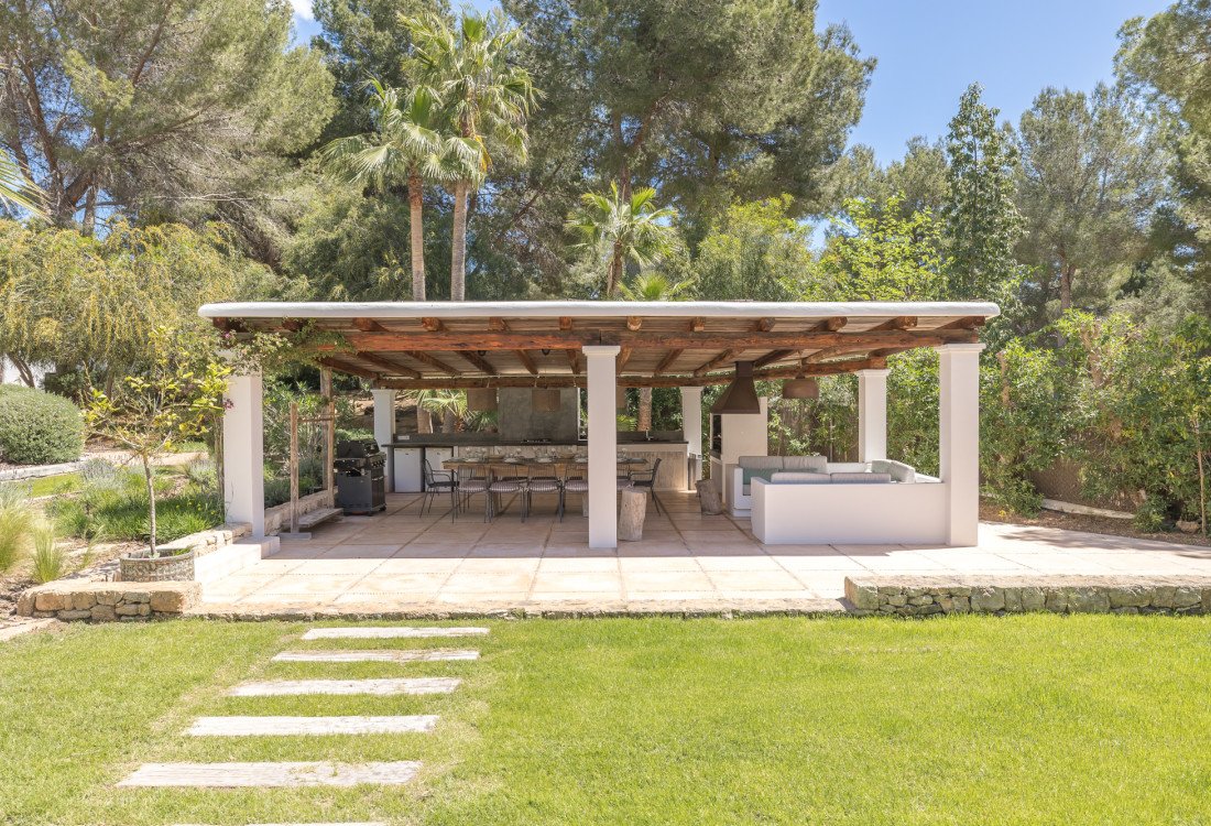 Hermosa villa en un entorno muy prestigioso a poca distancia de Cala Jondal  - 16