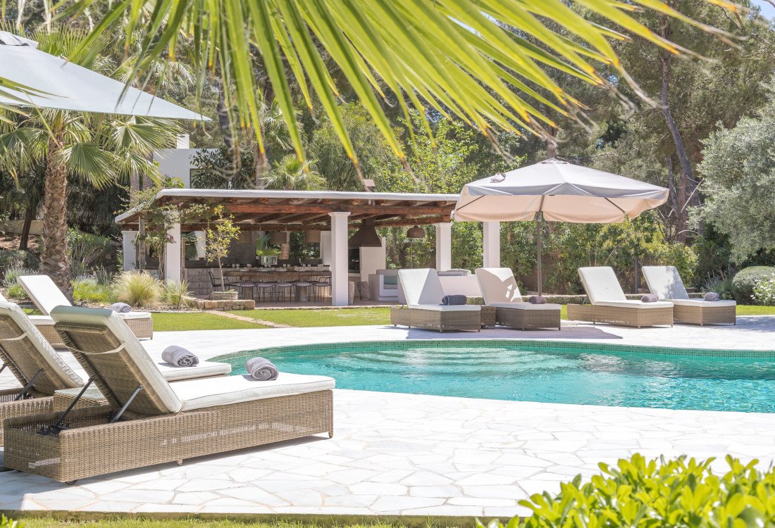 Hermosa villa en un entorno muy prestigioso a poca distancia de Cala Jondal  - 1