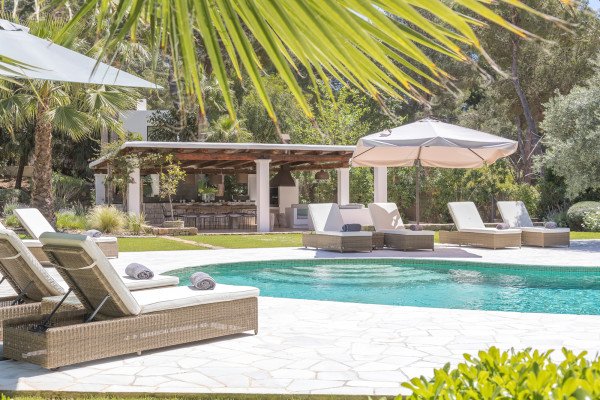 Beautiful villa in a very prestigious setting a short distance from Cala Jondal  - 1