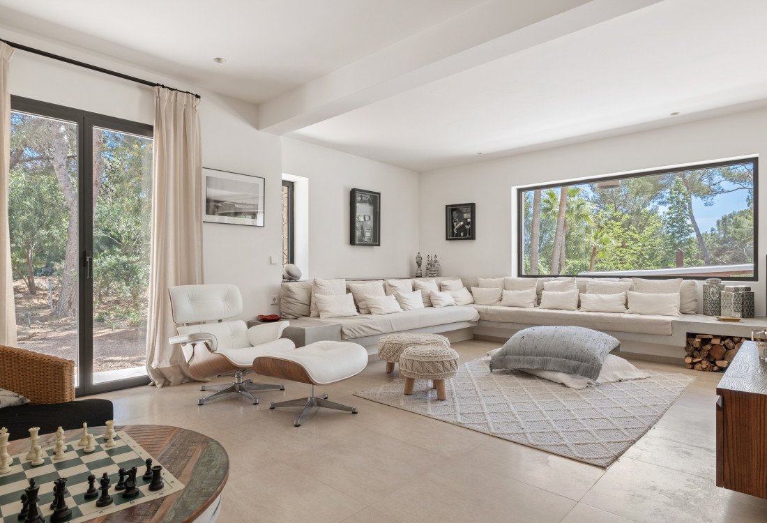 Hermosa villa en un entorno muy prestigioso a poca distancia de Cala Jondal  - 23