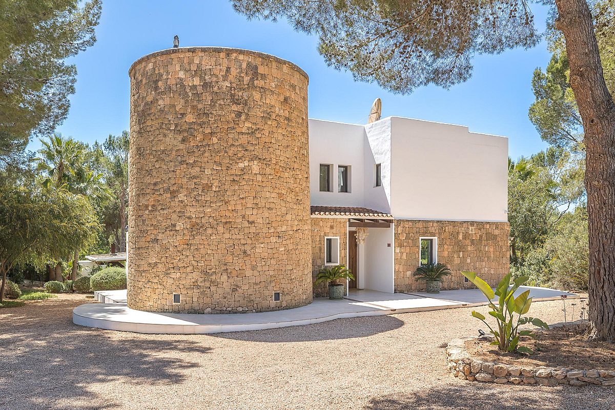 Wunderschöne Villa in einer sehr prestigeträchtigen Umgebung, nicht weit von Cala Jondal entfernt  - 13