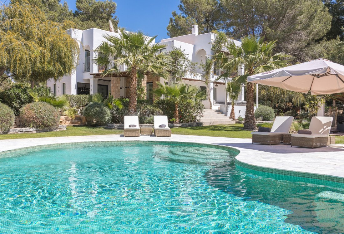 Hermosa villa en un entorno muy prestigioso a poca distancia de Cala Jondal  - 7