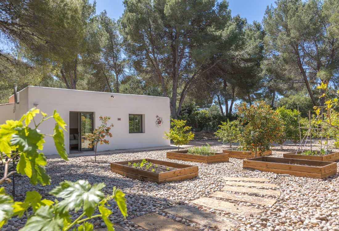 Hermosa villa en un entorno muy prestigioso a poca distancia de Cala Jondal  - 43