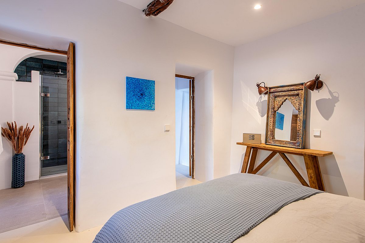 Ein bezauberndes, authentisches Landhaus, das zwischen Santa Gertrudis und Ibiza auf dem Land liegt - 48