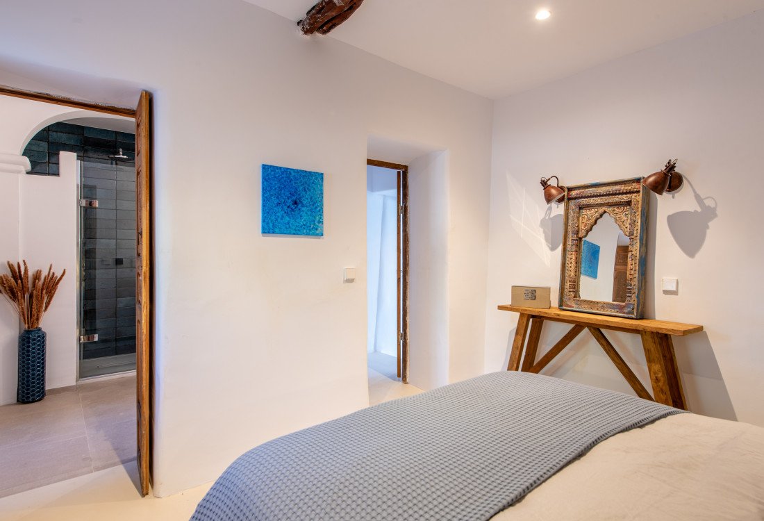 Enchanting finca nestled in the countryside between Santa Gertrudis and Ibiza - 48
