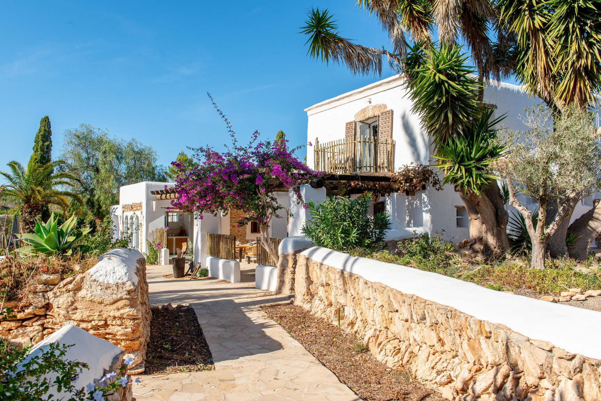 Ein bezauberndes, authentisches Landhaus, das zwischen Santa Gertrudis und Ibiza auf dem Land liegt - 19
