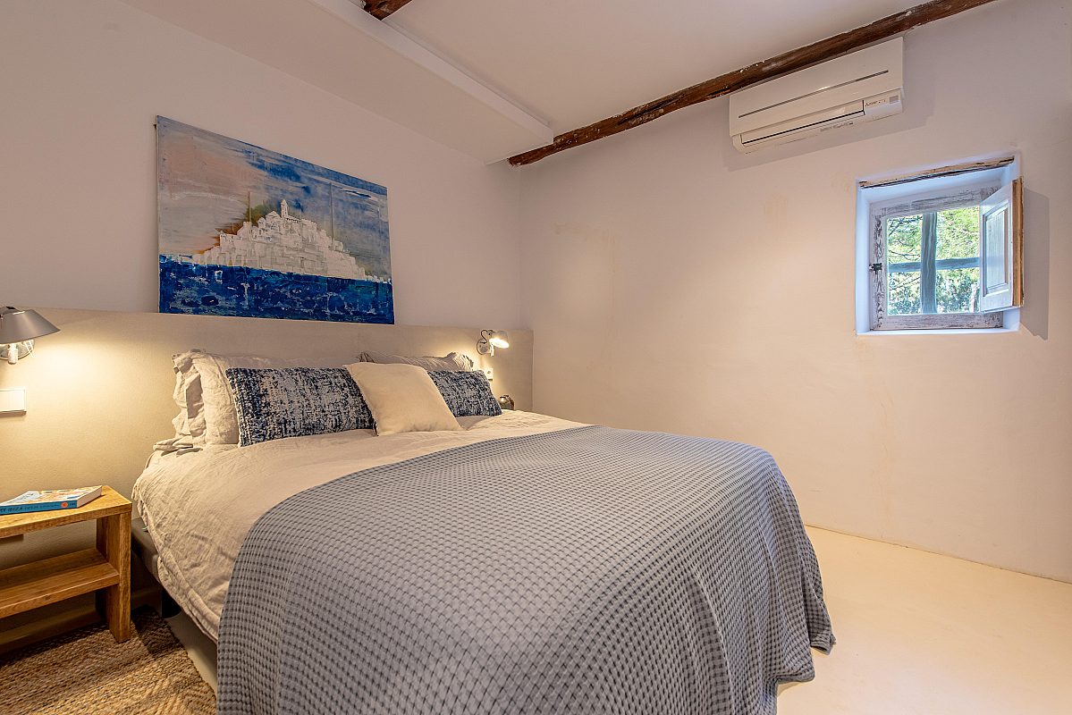 Ein bezauberndes, authentisches Landhaus, das zwischen Santa Gertrudis und Ibiza auf dem Land liegt - 51