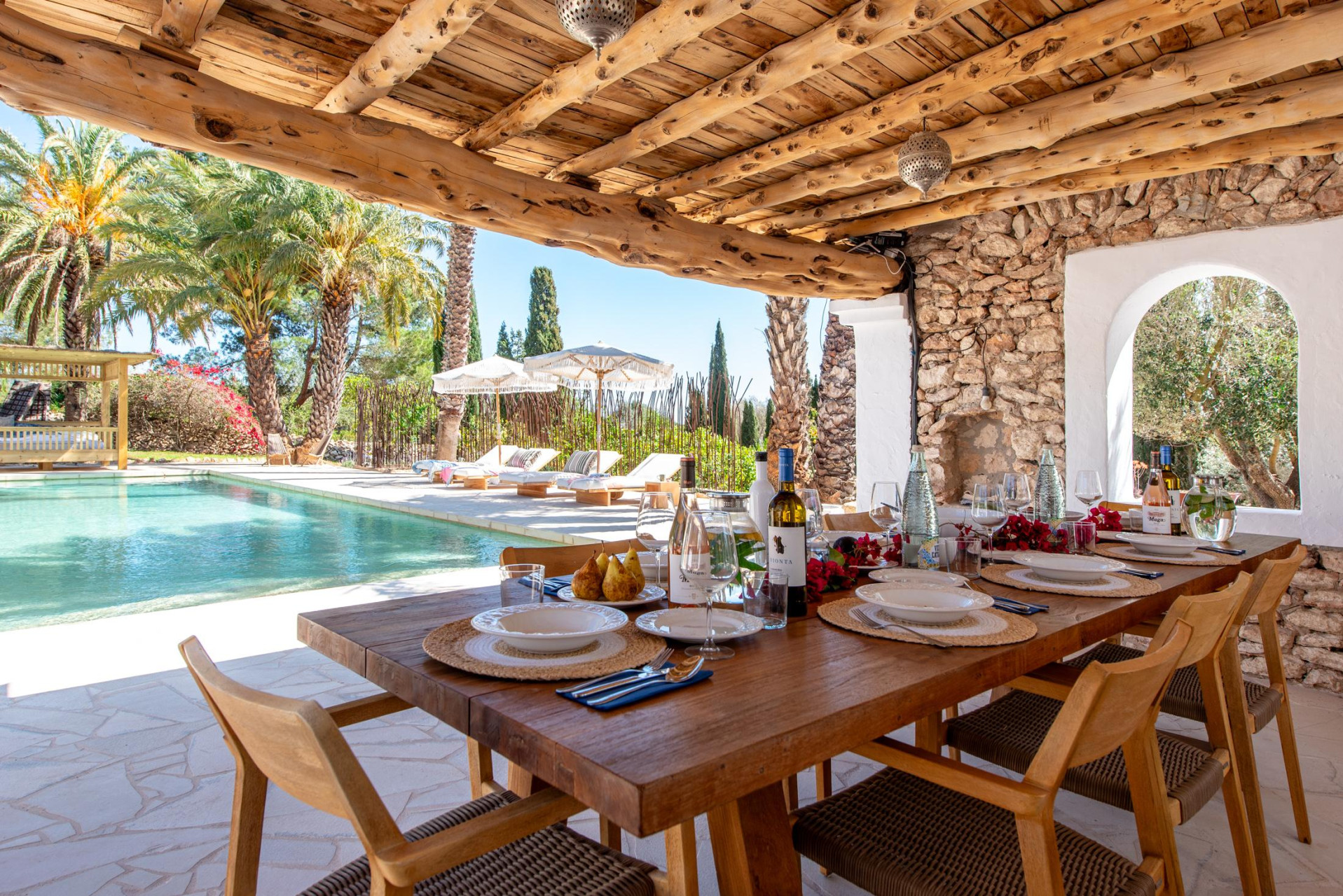 Ein bezauberndes, authentisches Landhaus, das zwischen Santa Gertrudis und Ibiza auf dem Land liegt - 18
