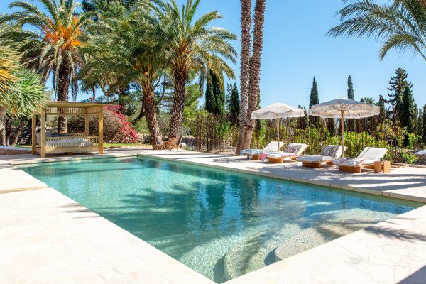 Enchanting finca nestled in the countryside between Santa Gertrudis and Ibiza - 1