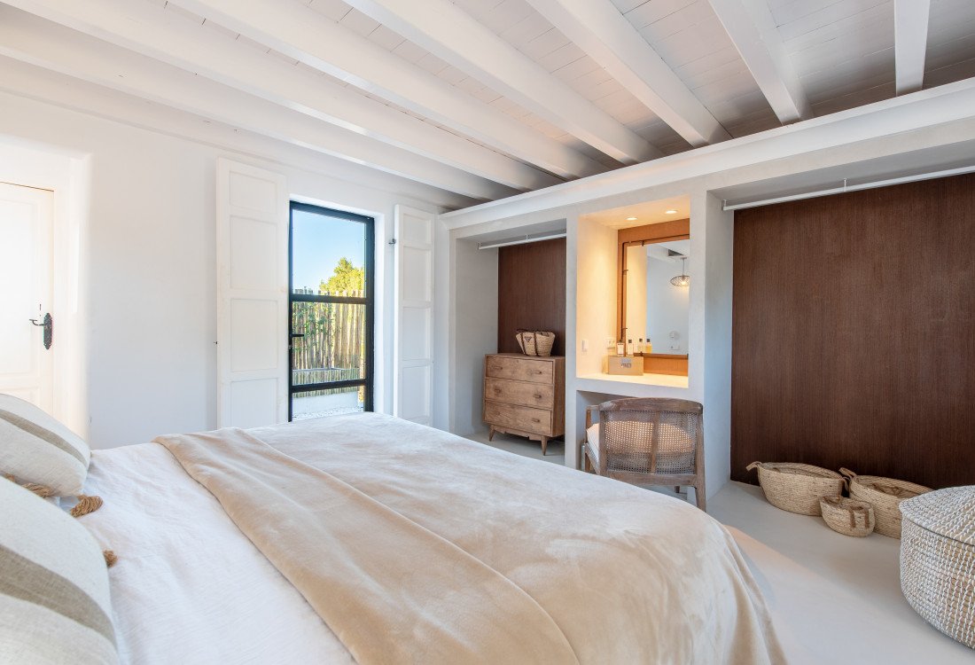Enchanting finca nestled in the countryside between Santa Gertrudis and Ibiza - 43