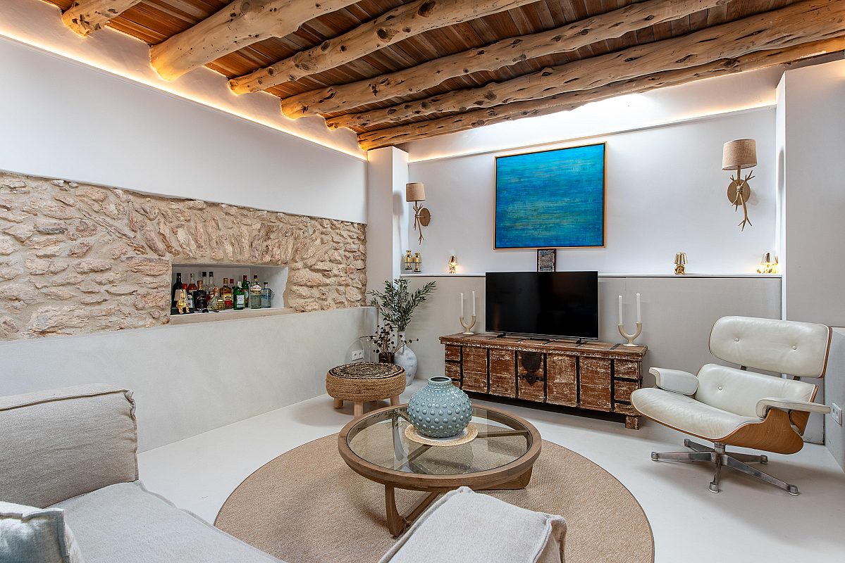Ein bezauberndes, authentisches Landhaus, das zwischen Santa Gertrudis und Ibiza auf dem Land liegt - 31