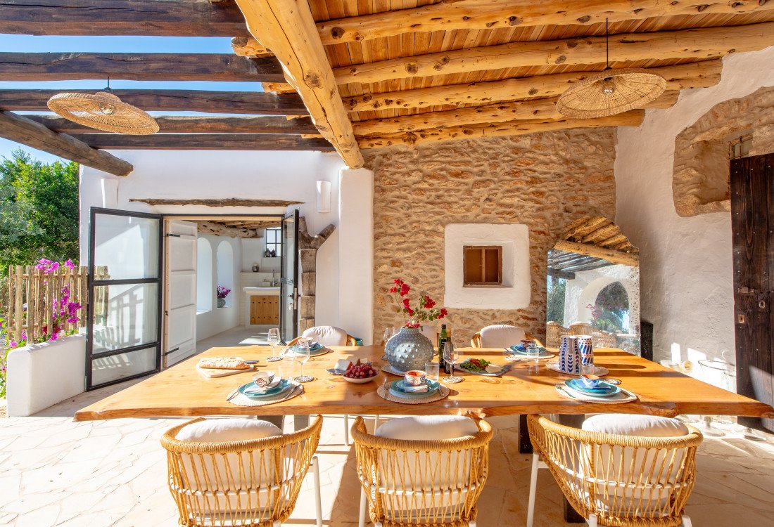 Enchanting finca nestled in the countryside between Santa Gertrudis and Ibiza - 21